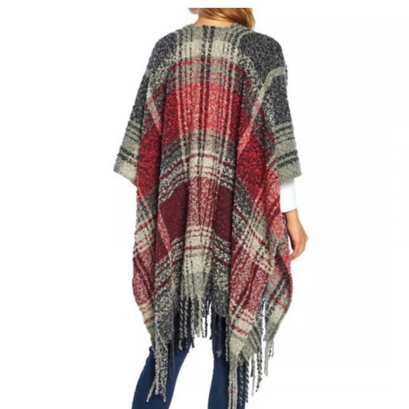 Woolrich Plaid Wrap with Fringe Accents - Picture 3 of 6